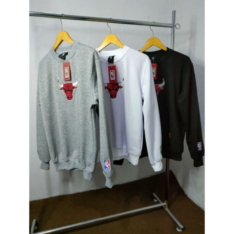 CREWNECK NBA CHICAGO BULLS 3 WARNA LOGO BORDIR | OUTERWARE | SWEATER