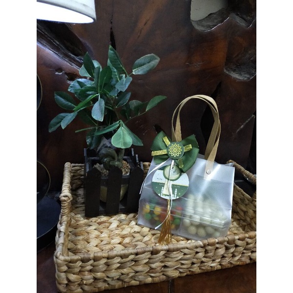 

HAMPER COKLAT