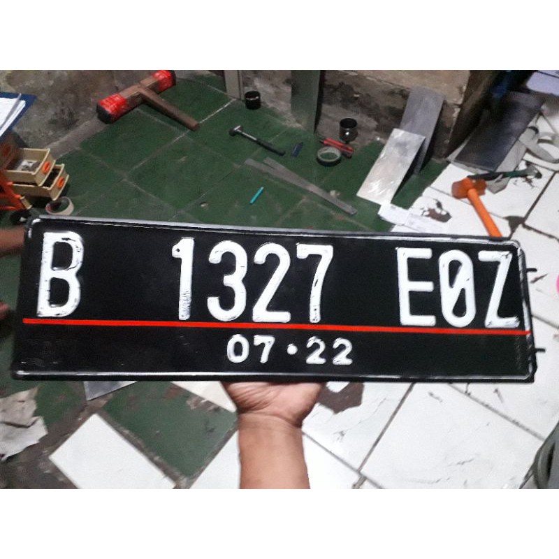 tatakan plat mobil (3 in 1) model slip, sepasang