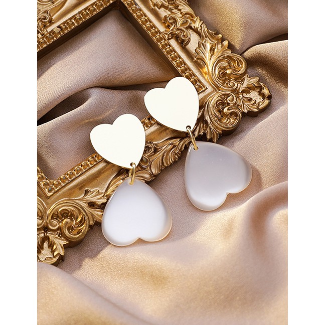 LRC Anting Tusuk Fashion Golden Opal Love Alloy Earrings K70210