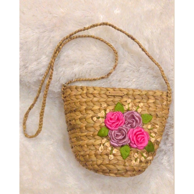 Tas eceng gondok slingbag