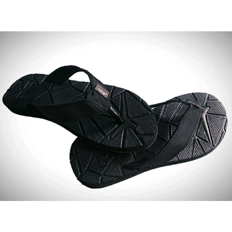 sandal cowok jepit bisban ukuran 41-45/sandal cowok trendi