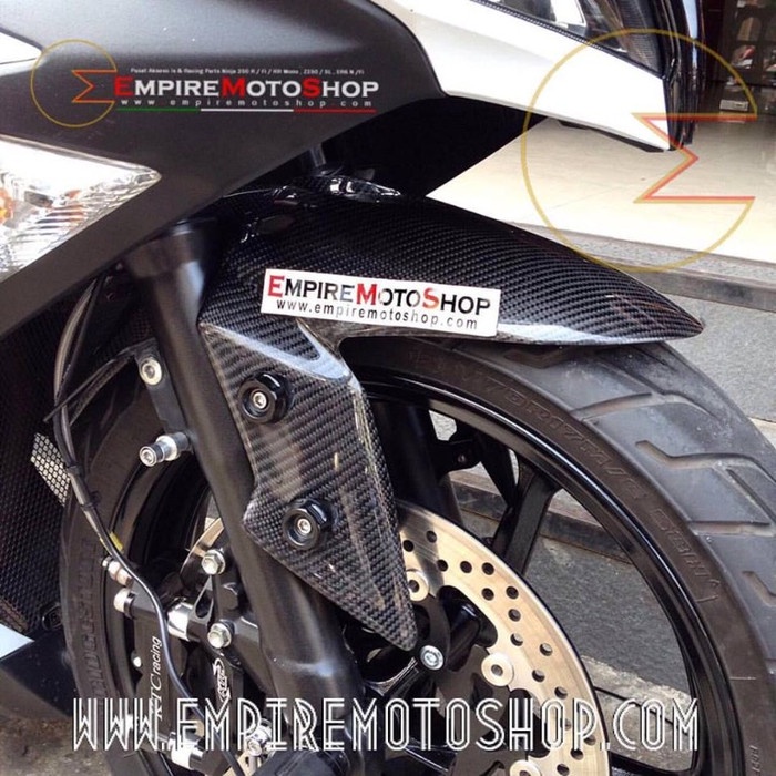 Motor-Spakbor- Spakbor Depan Carbon Kevlar Ninja 250 Fi Z250 -Spakbor-Motor.