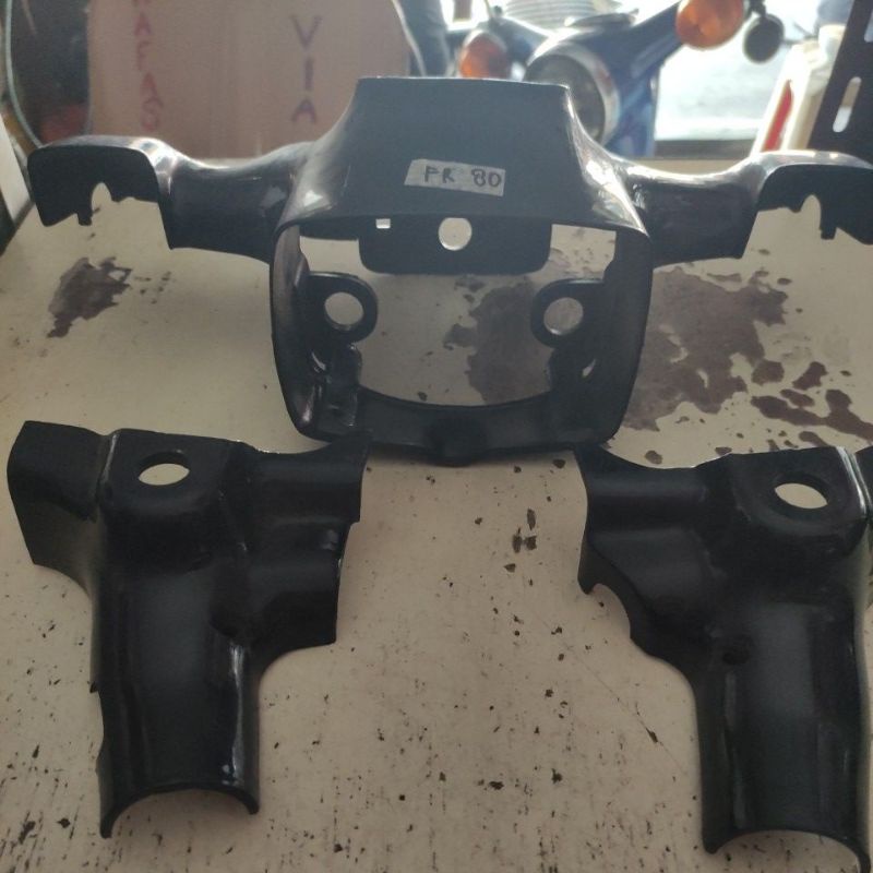batok lampu suzuki fr80