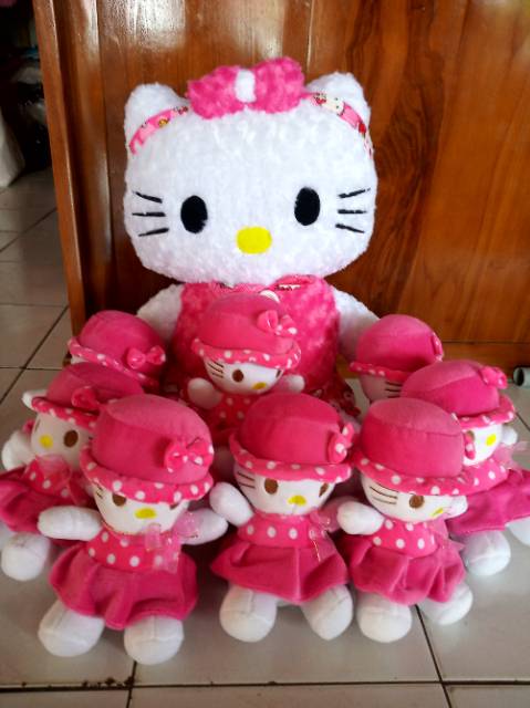 Boneka hello kitty  beranak bertopi SNI murah