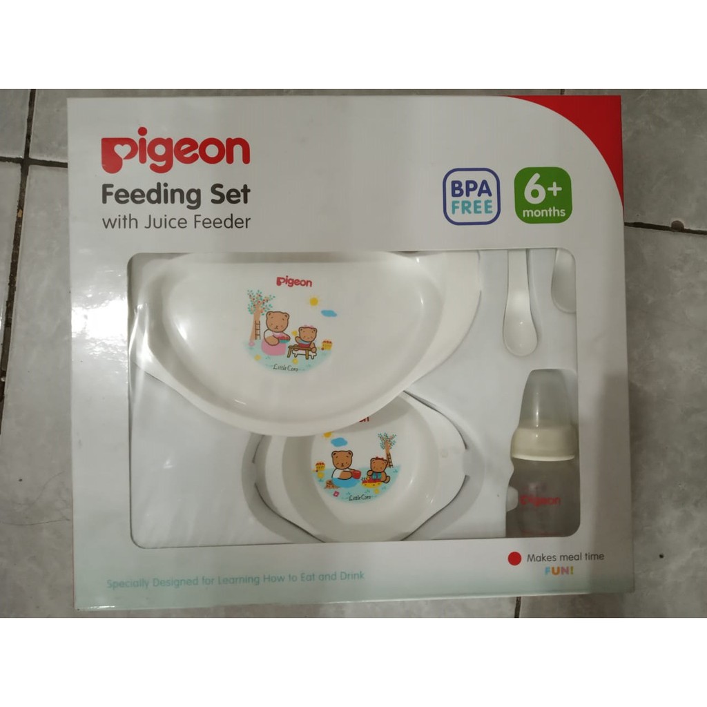 Pigeon feeding set