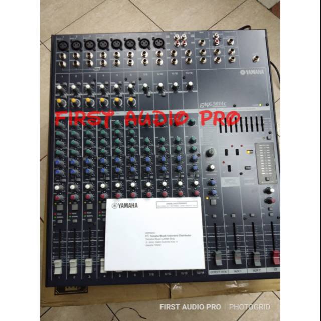 POWER MIXER YAMAHA EMX 5014C 14 CHANNEL ORIGINAL