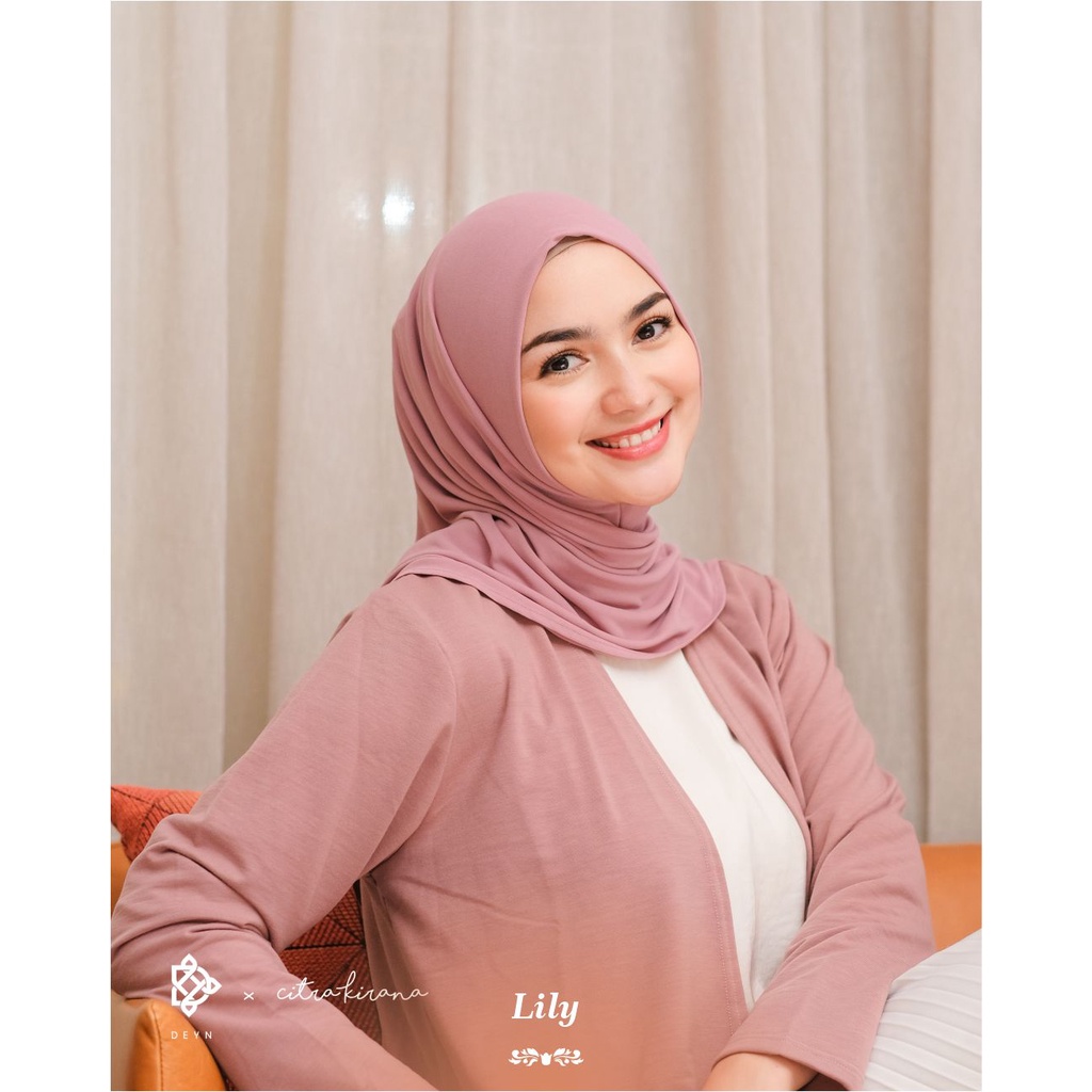 Kirana instant scarf by deyn scarf-Lily
