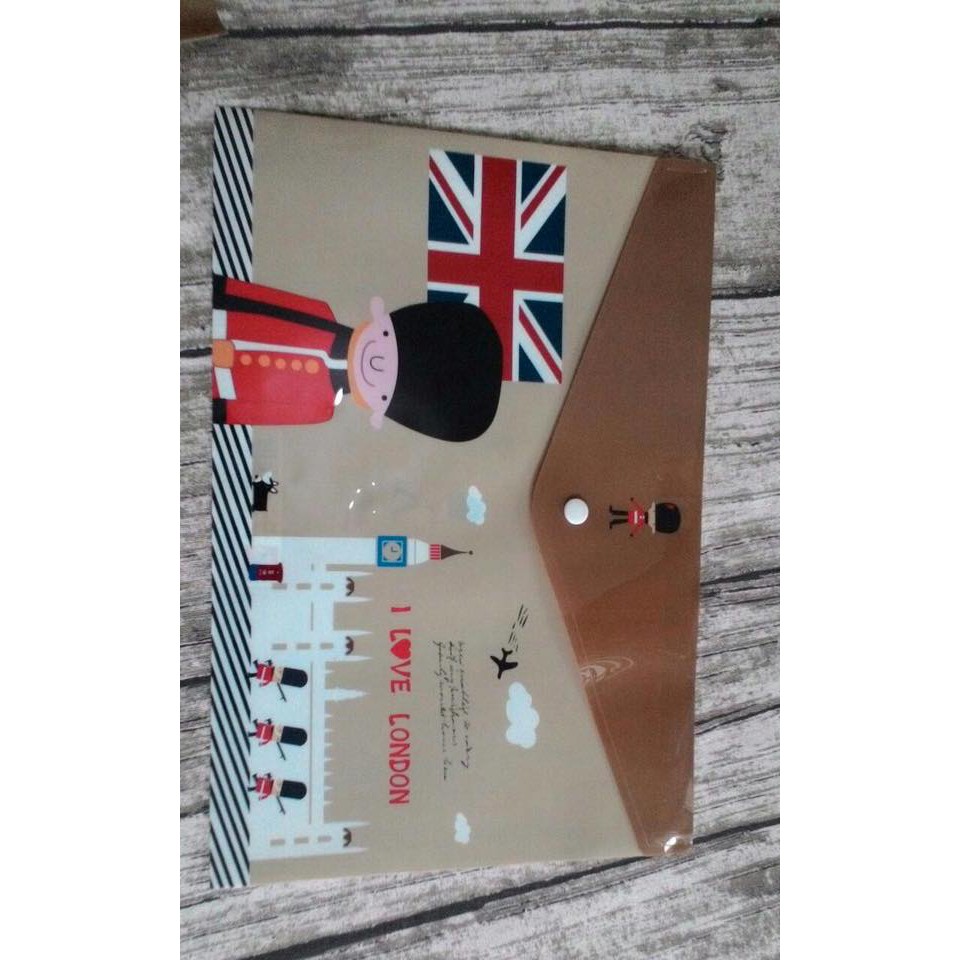 

map document motif london bahan plastik ready stock