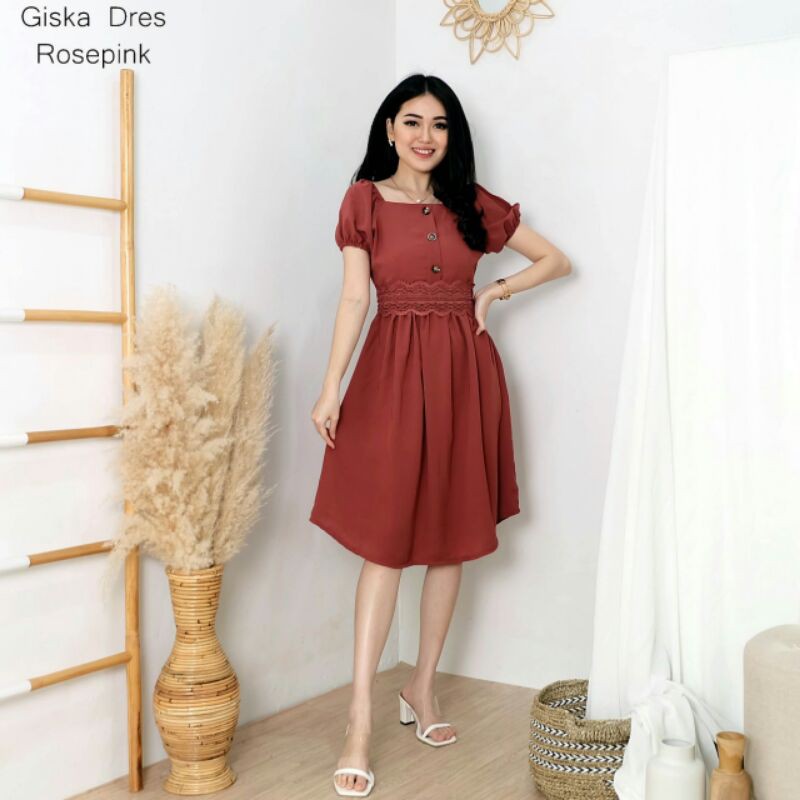 Favorite.fashionstyle - Giska Dress