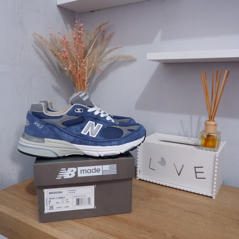 new balance 993 blue