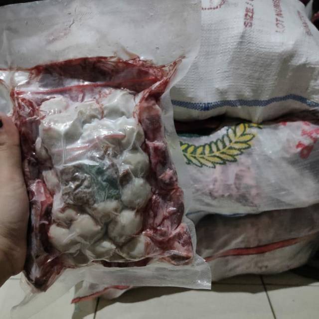 

Bakso tulangan (bastul)