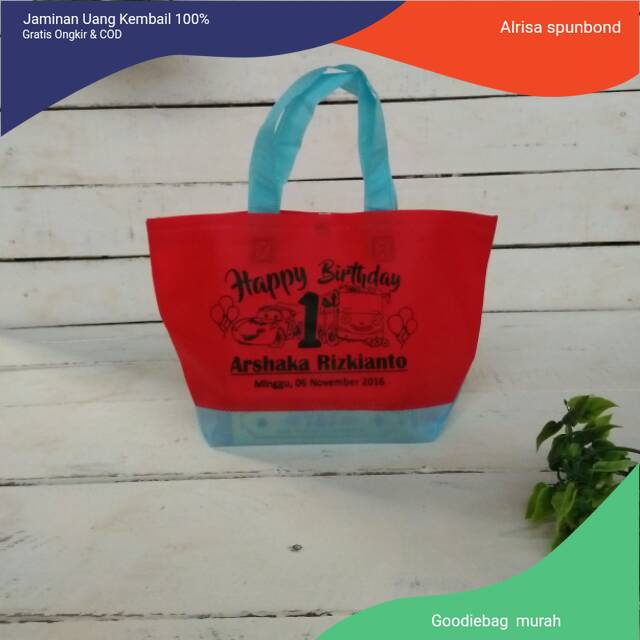 

tas sukuran Tas ulang tahun Murah / goodiebag / tas spunbond / goodiebag murah / tas ulang tahun goodiebag murah