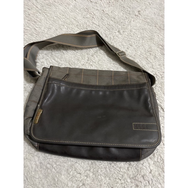 Elle bag preloved