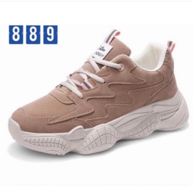 Sneakers d889