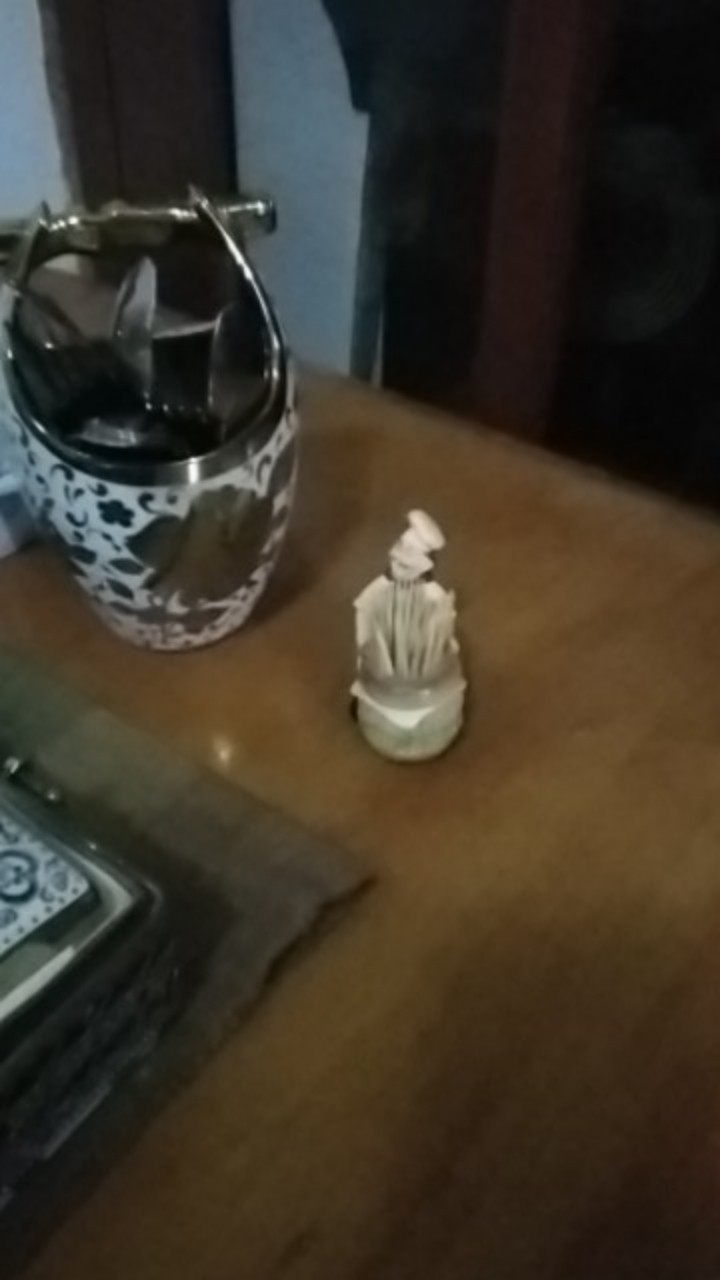 Patung Pajangan Koki Tempat Tusuk Gigi Cotton Bud Chef Burger