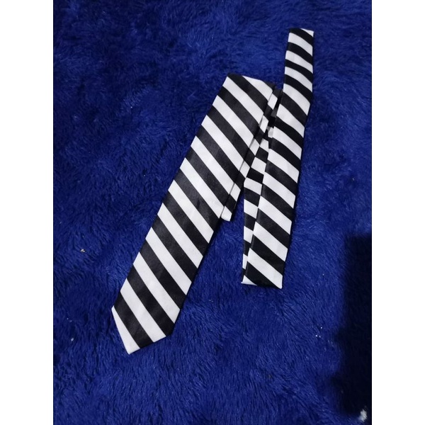 Twisted Wonderland Necktie Dasi Bowtie Kostum Cosplay Costume