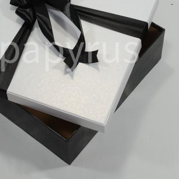 

۝ PAPYRUS 30X30 Tinggi 10cm Kotak Kado Gift Box Hadiah ❉