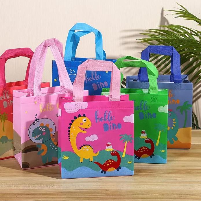 

MYSTYLE GOODIE BAG DX23 (1 LUSIN WARNA RANDOM) ANEKA GAMBAR KARAKTER LUCU ULANG TAHUN HAPPY BIRTHDAY TAS KARUNG PLASTIK SOUVENIR