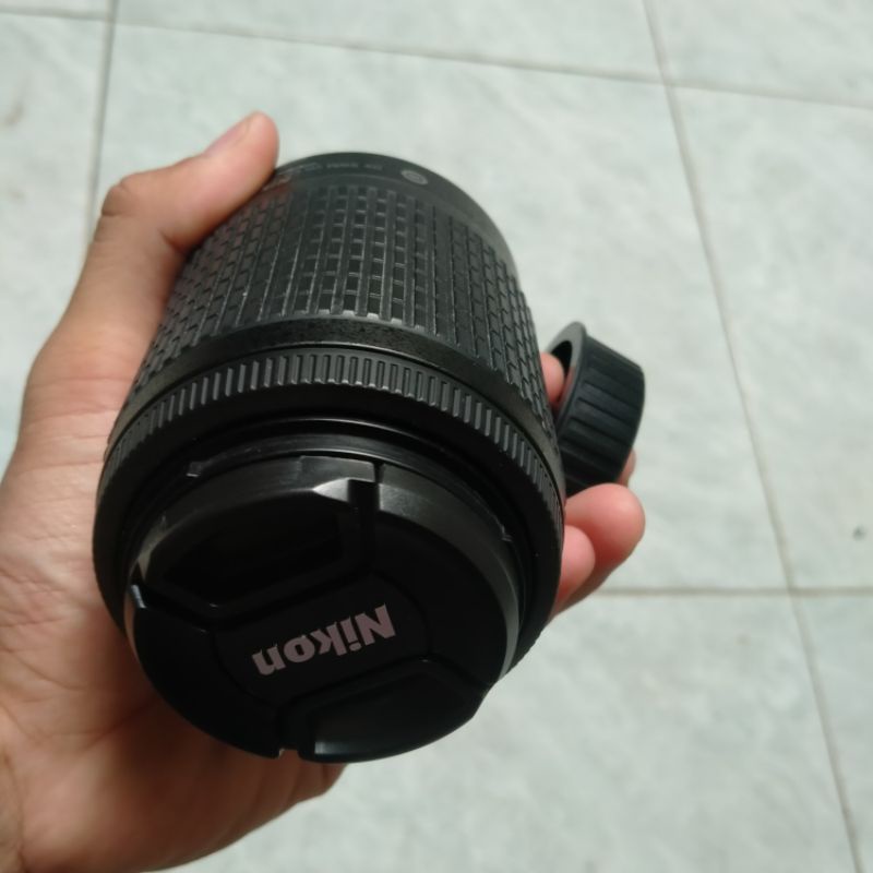 LENSA TELE NIKKOR55-200MM