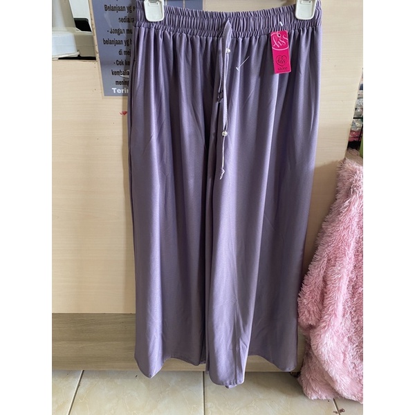 DAILY KULOT JUMBO // UMBRELLA KULOT // CELANA PANJANG WANITA-Lilac