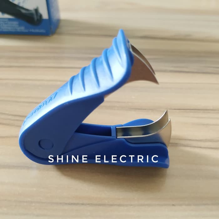 

Staples Remover Stapler Pembuka Pencabut Staples
