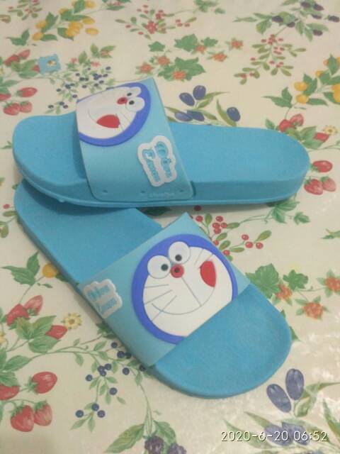 Sendal Doraemon Size 31-40 motif timbul...