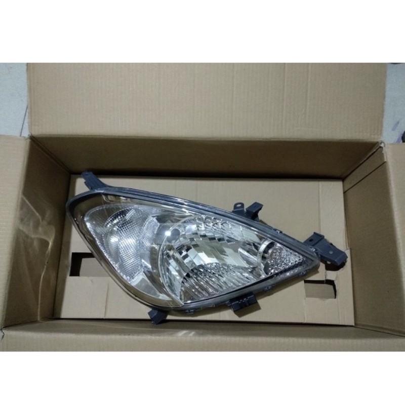 lampu depan headlamp innova 2005-2011 original