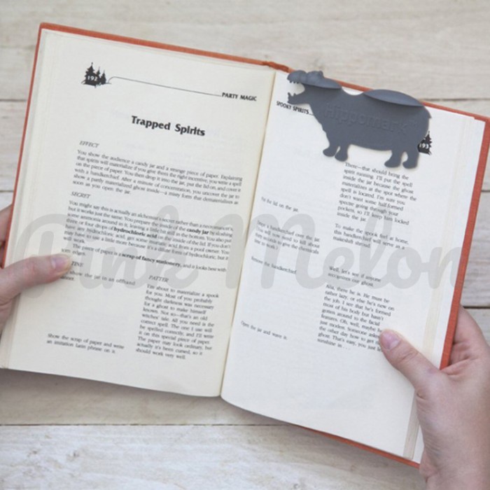 

Aman Bookmark Pembatas Buku Design Unik Lucu Kreatif Hippo Kuda Nil Hemat