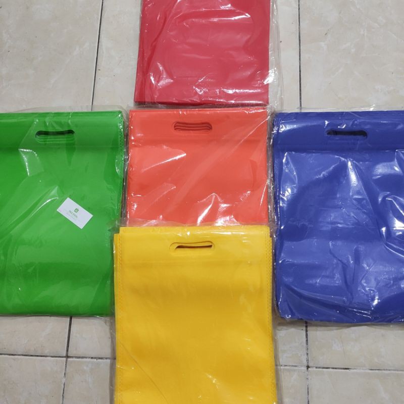 

Handle oval|tas kain oval|spundbond oval|goodie bag oval
