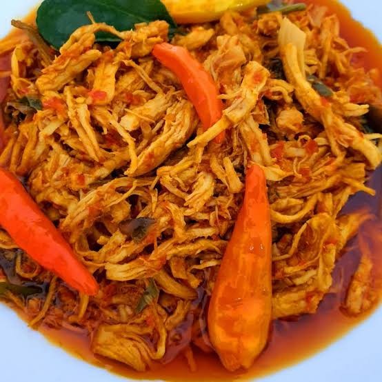 

ayam suwir rica pedas siap santap