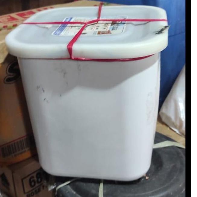 

Limited Stock|LR31|petis udang istimewa 1kg plus toples bubble wrap