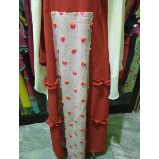 Gamis set kain buble crep kombi rubi bunga bordir timbul.jilbab double sifon.harap chat dulu ya.....