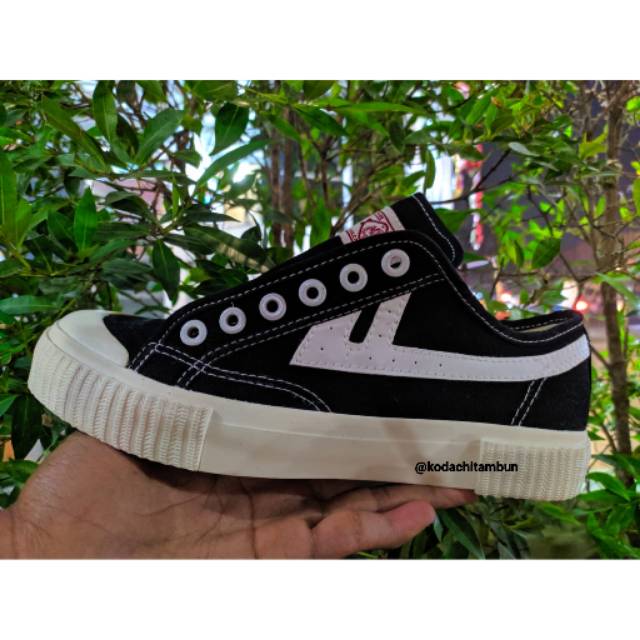 SEPATU MB BAGUS FLASH