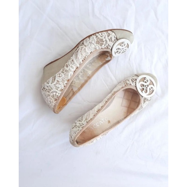 Staccato Lace Wedges Second