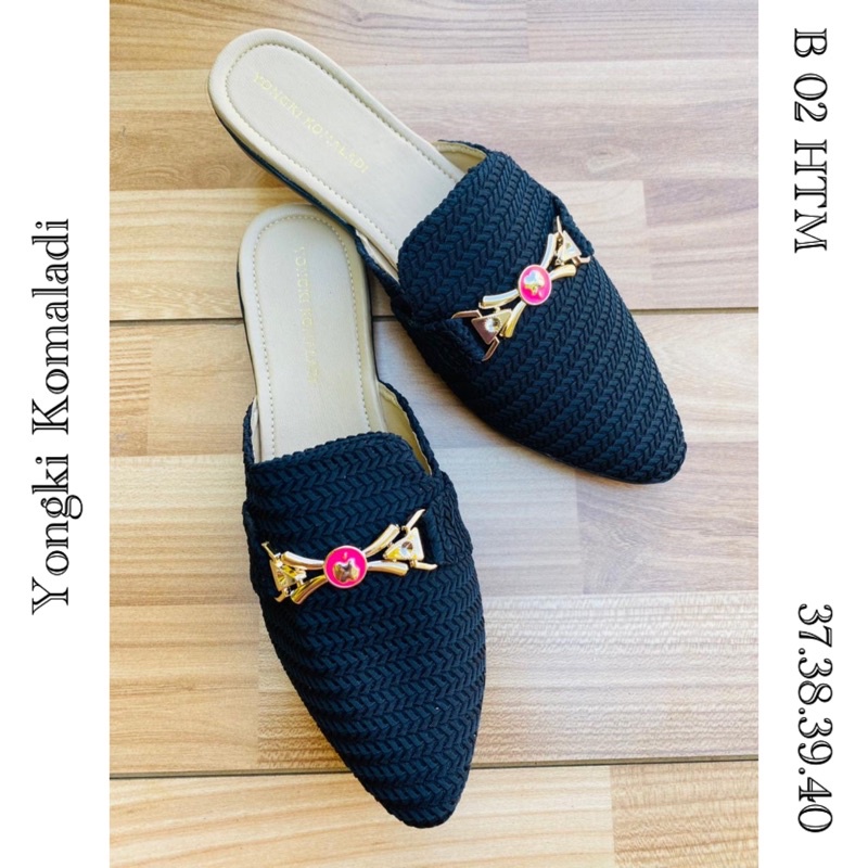 sandal b 02hitam