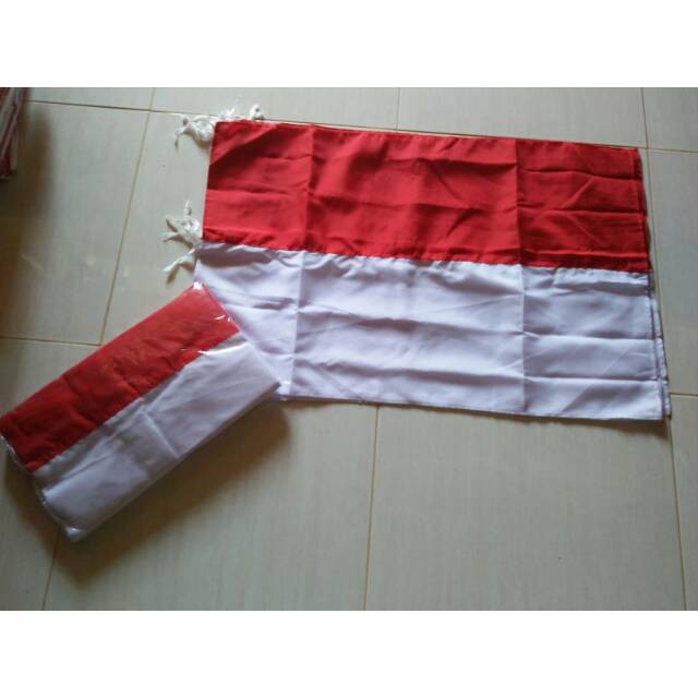 RPM Bendera merah putih Rumah Uk : 90 x 60cm