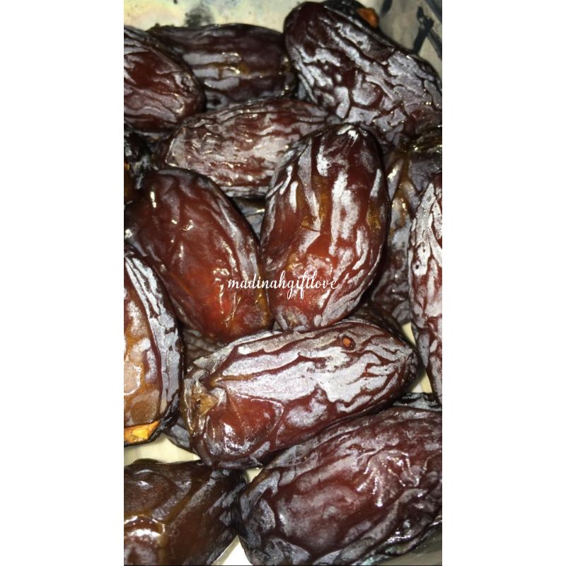 

Medjool large Premium 1kg