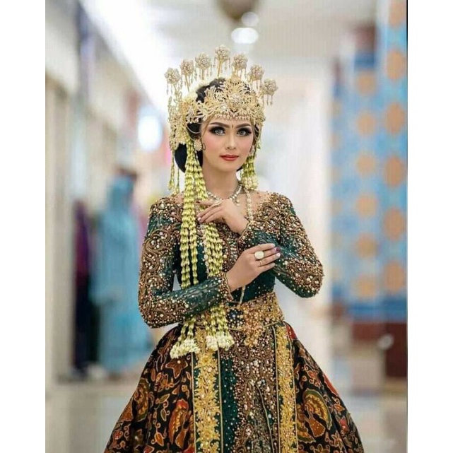 jasa edit foto biasa jadi foto pengantin singel di cetak ukuran 10r