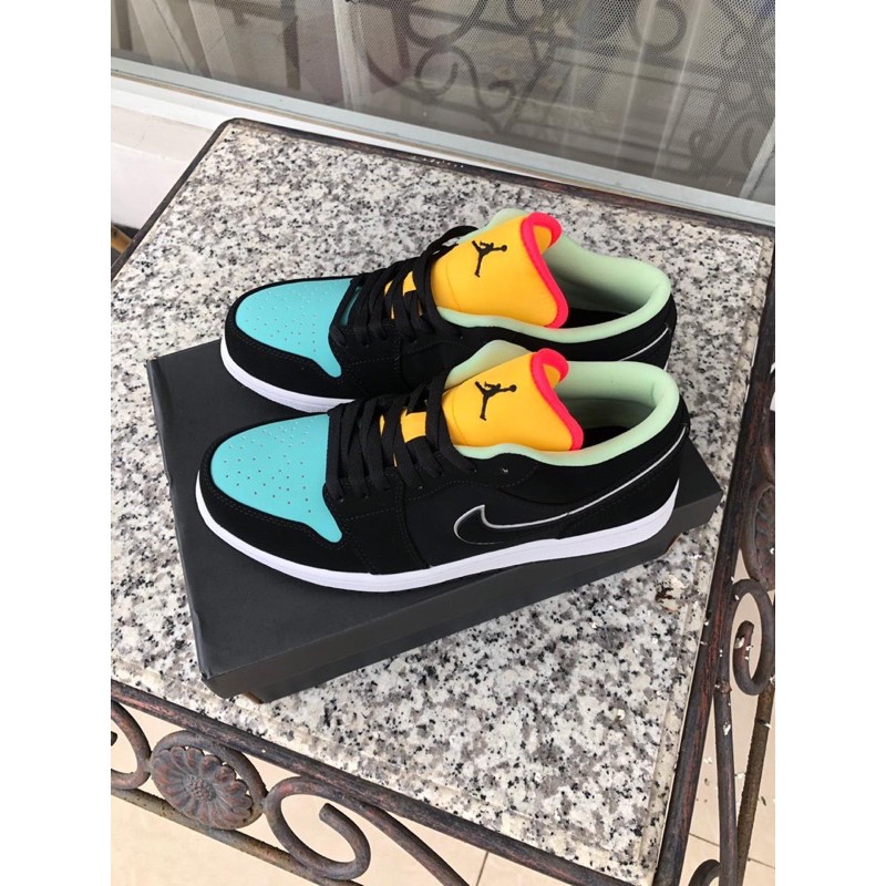 Air jordan 1 low aurora green