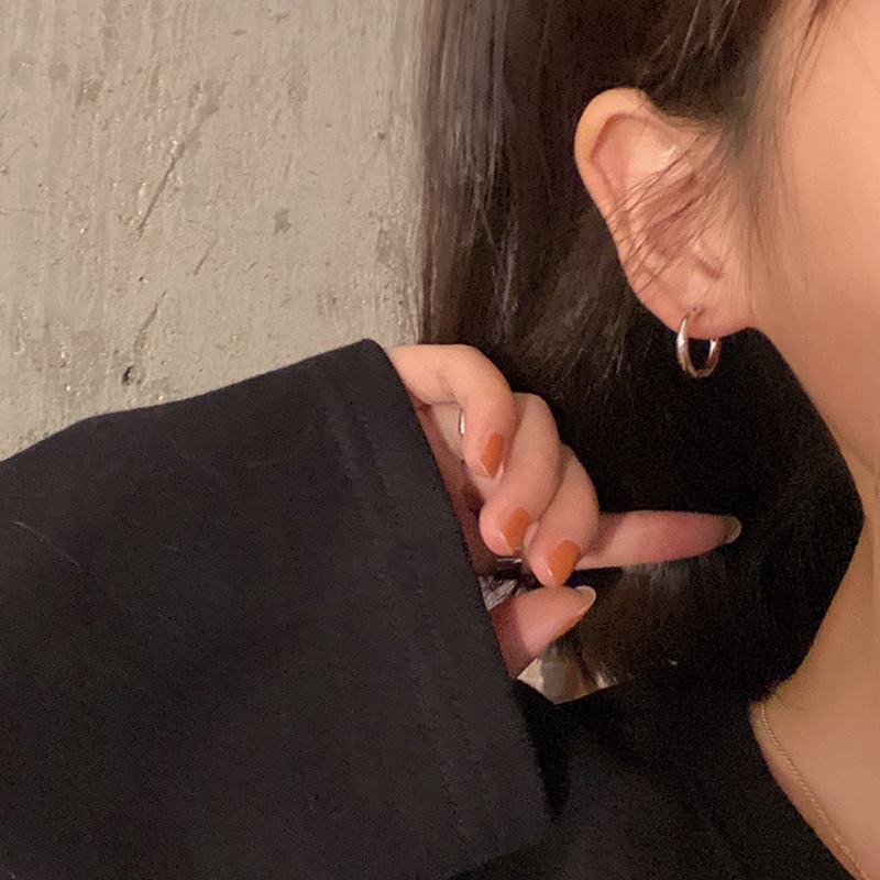 Anting Tusuk Motif Jaring Simple Trendy Warna Merah Untuk Wanita