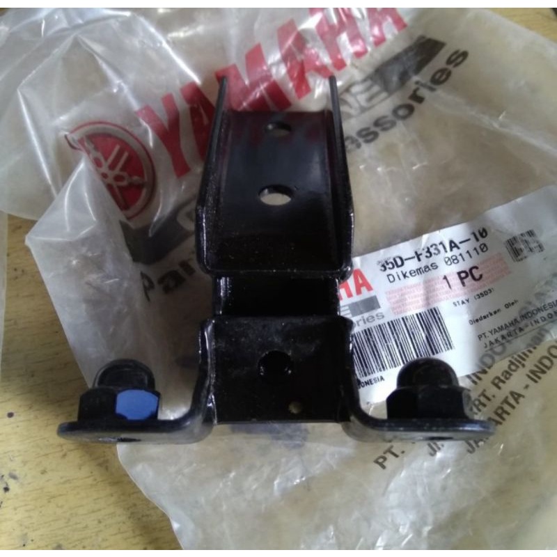 dudukan panel depan Vega ZR 35D-F331A-00-10 ORI YGP