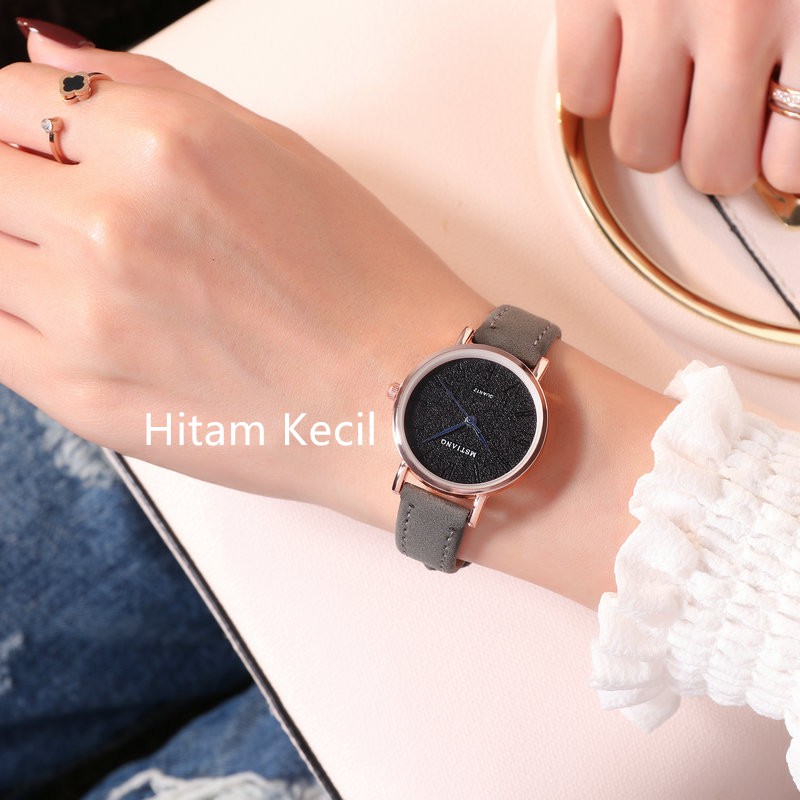 ✨HOT SALE✨ WATCHYOU Jam Tangan A0010 Wanita Casual Gaya Retro Korea untuk Pasangan-Hitam Kecil