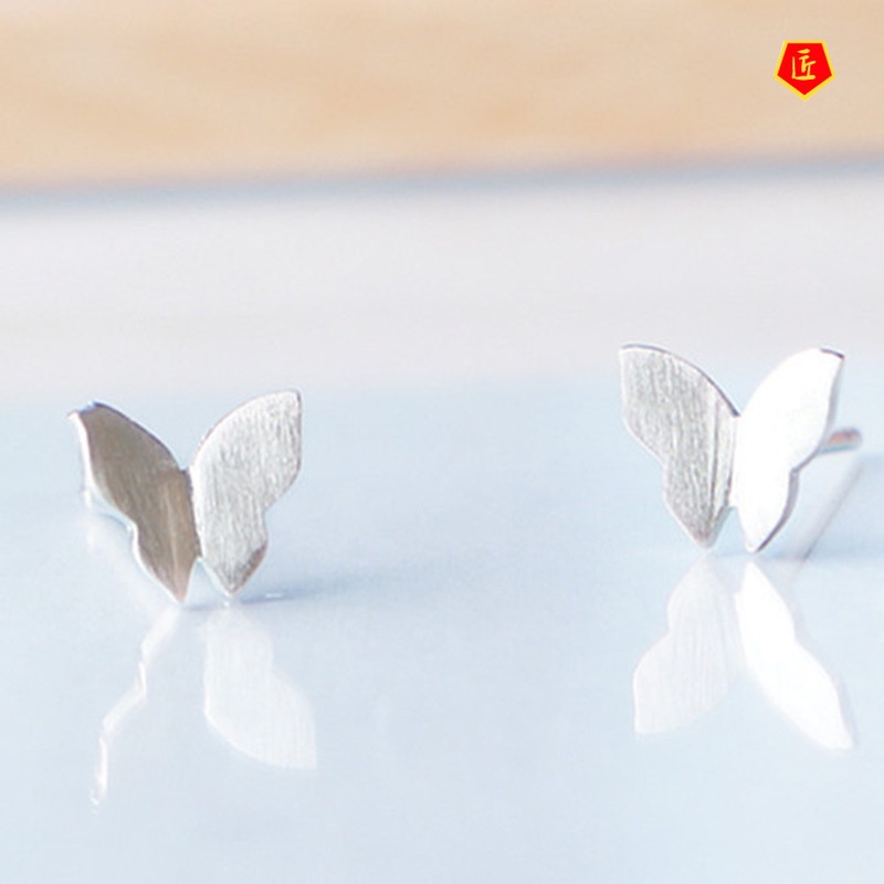 [Ready Stock]Silver Butterfly Women's Stud Earrings Simple Fashion