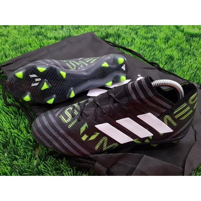 Soccer Adidas Nemeziz Messi17.1 FG - Black Solar Yellow