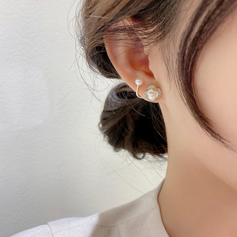 Fashion Korea Wanita Anting Mutiara Bunga Putih Elegan