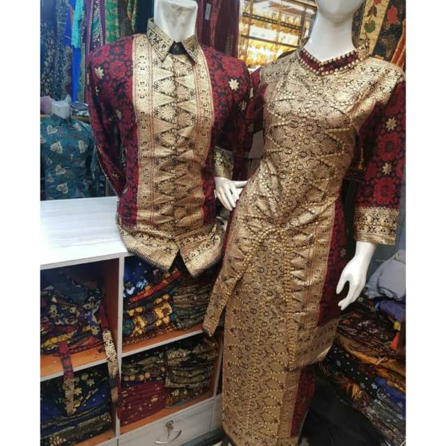Batik couple palembang