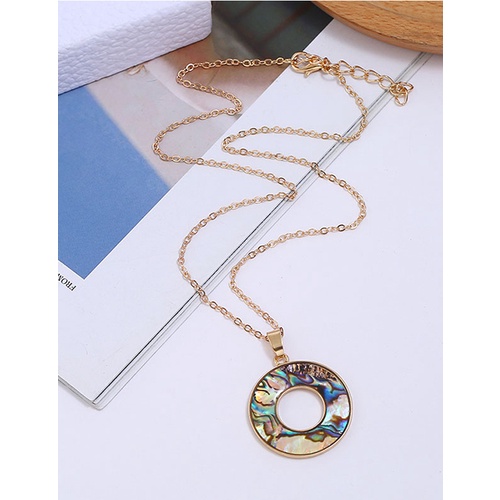 LRC Kalung Fashion Golden Shell Round Alloy Hollow Necklace A61238