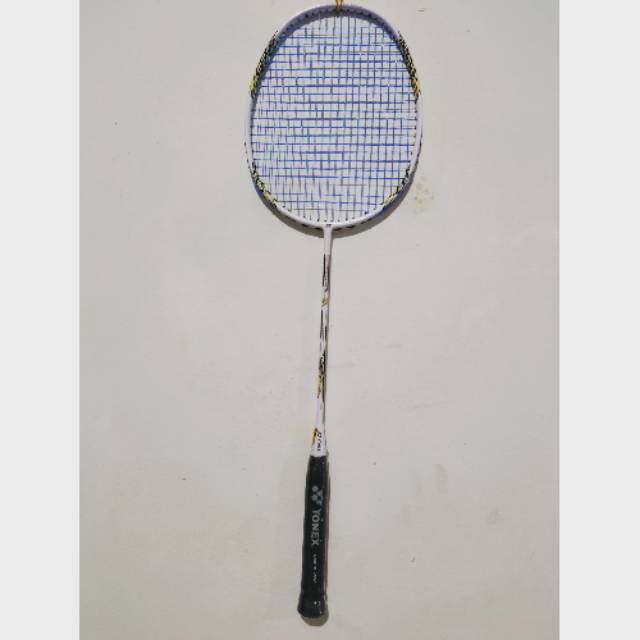 Raket yonex z force 2