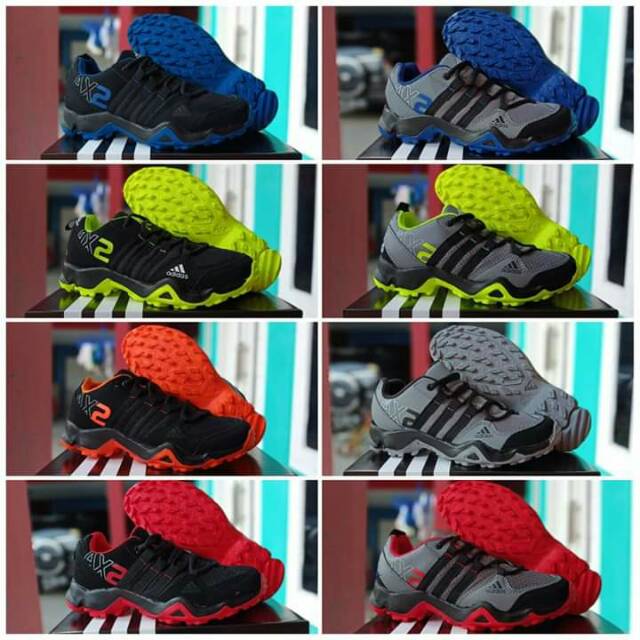 Sepatu Adidas Ax2